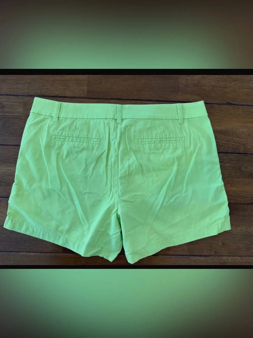 J.Crew Preppy Clean girl aesthetic shorts Bright  Green 4